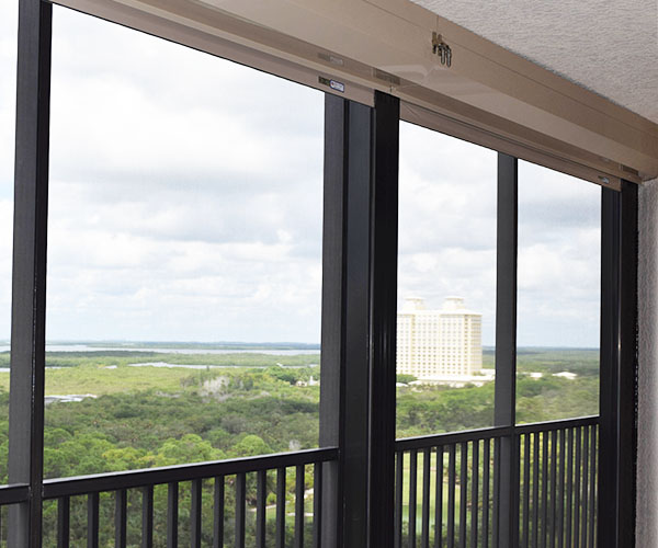 Rollsecure Exclusive 1500 Series Rolldown Shutters
